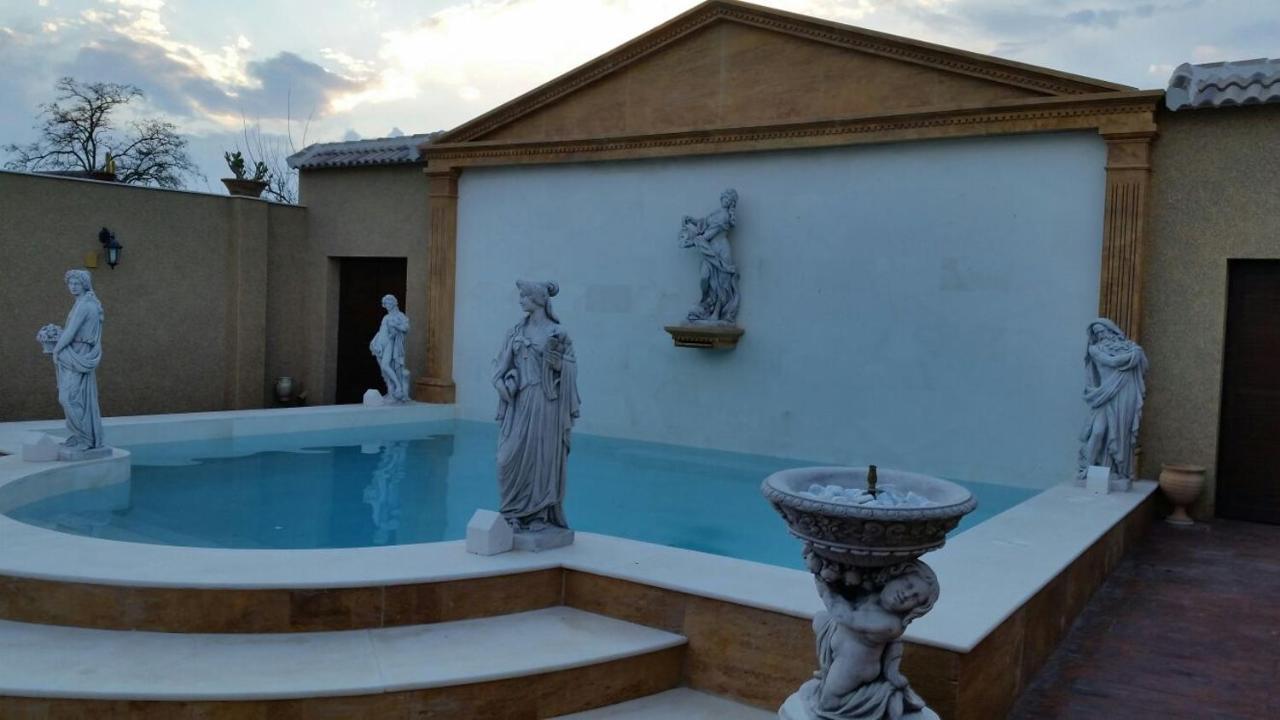 La Fuente Romana Campo-Nubes Eksteriør billede